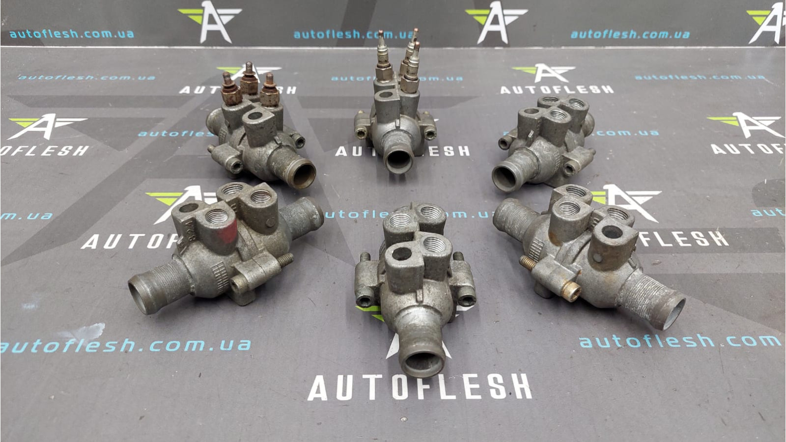 Блок подогрева тосола 8200112624, 8200390670 (на 3 свечи) Citroen Fiat Nissan Opel Peugeot Renault бу